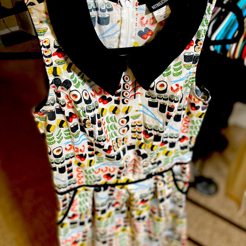 Retrolicious Sushi dress Womens